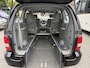 Kia Carnival 2.5 V6 EX Automaat - Rolstoelauto 4+1 - XXL Freedom Ombouw - Bodemverlaging - Unieke Auto