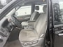 Kia Carnival 2.5 V6 EX Automaat - Rolstoelauto 4+1 - XXL Freedom Ombouw - Bodemverlaging - Unieke Auto