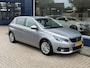 Peugeot 308 1.5 BlueHDi Allure | Buitenkans! | Zeer Zuinige Diesel | Achteruitrijcamera | Parkeersensoren | Dode Hoekbewaking | Full-LED Koplampen | Trekhaak | 16 inch LM-Velgen | Apple Carplay |