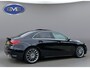 Mercedes-Benz A-klasse 200 Business Solution AMG, panoramadak, 19 inch, sfeerverlichting,achteruitrijcamera, vele opties