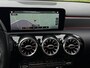 Mercedes-Benz A-klasse 200 Business Solution AMG, panoramadak, 19 inch, sfeerverlichting,achteruitrijcamera, vele opties