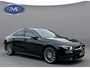 Mercedes-Benz A-klasse 200 Business Solution AMG, panoramadak, 19 inch, sfeerverlichting,achteruitrijcamera, vele opties