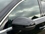 Mercedes-Benz A-klasse 200 Business Solution AMG, panoramadak, 19 inch, sfeerverlichting,achteruitrijcamera, vele opties