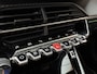 Peugeot 2008 PureTech 130 GT-Line | Trekhaak afneembaar | Schuifdak | Adaptive Cruise Control | Keyless | Carplay/Android Auto | Climate Control |