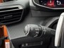 Peugeot 2008 PureTech 130 GT-Line | Trekhaak afneembaar | Schuifdak | Adaptive Cruise Control | Keyless | Carplay/Android Auto | Climate Control |