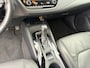 Toyota Corolla Touring Sports 2.0 Hybrid Executive | *1E EIGENAAR | FABRIEKSGARANTIE/ DEALER ONDERH. | PANO/ SCHUIFDAK | APPLE CARPLAY/ ANDROID AUTO | NAVI | CAMERA | VOL. LEDER | JBL SOUND | STOELVERWARMING |
