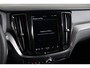 Volvo V60 2.0 B4 Ultimate Dark / Opendak /Leder / HUD / Pilot Assist / HarmanKardon / CarPlay