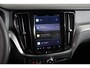 Volvo V60 2.0 B4 Ultimate Dark / Opendak /Leder / HUD / Pilot Assist / HarmanKardon / CarPlay