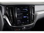 Volvo V60 2.0 B4 Ultimate Dark / Opendak /Leder / HUD / Pilot Assist / HarmanKardon / CarPlay