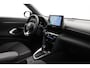 Toyota Yaris Cross 1.5 Hybrid Dynamic | Dodehoek detectie | Parkeersensoren voor/achter | Apple Carplay / Android Auto | Stoel-/stuurverwarming | Matrix LED | Adaptive Cruise | Keyless | Clima | Camera | 17 inch