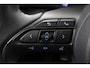 Toyota Yaris Cross 1.5 Hybrid Dynamic | Dodehoek detectie | Parkeersensoren voor/achter | Apple Carplay / Android Auto | Stoel-/stuurverwarming | Matrix LED | Adaptive Cruise | Keyless | Clima | Camera | 17 inch