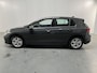 Volkswagen Golf 1.5 eTSI Life / AUTOMAAT/ ADAPTIVE CRUISE/ APP-CONNECT/ PARK.SENSOREN V+A/ STUUR+STOELVERWARM./ HEAD-UP/ DIGITAL DASH/ NAVI/ DAB/ CLIMA