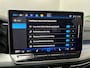 Volkswagen Golf 1.5 eTSI Life / AUTOMAAT/ ADAPTIVE CRUISE/ APP-CONNECT/ PARK.SENSOREN V+A/ STUUR+STOELVERWARM./ HEAD-UP/ DIGITAL DASH/ NAVI/ DAB/ CLIMA
