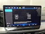 Volkswagen Golf 1.5 eTSI Life / AUTOMAAT/ ADAPTIVE CRUISE/ APP-CONNECT/ PARK.SENSOREN V+A/ STUUR+STOELVERWARM./ HEAD-UP/ DIGITAL DASH/ NAVI/ DAB/ CLIMA