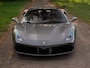 Ferrari 488 Spider | Atelier Car | New Power 07-2027 | Lift | Racing seats | Akrapovic | Veel carbon!