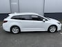 Toyota Corolla Touring Sports 1.8 Hybrid Active | Grijs kenteken | stuur-, stoel- en voorruit verwarming | Lichtmetalen velgen | Apple/Android Navigatie |