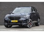 BMW X5 xDrive50e 490Pk X-Drive | M-Sport Pro | Shadowline | Luchtvering | Panoramadak | 360° Camera | Harman-Kardon | Head Up Display | Trekhaak | 22''