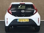 Toyota Aygo X 1.0 VVT-i MT Play - ORIGINEEL NEDERLANDSE AUTO - AIRCO - ACHTERUITRIJCAMERA - BLUETOOTH TELEFOONVOORBEREIDING - APPLE CARPLAY/ANDROID AUTO - CRUISE CONTROL ADAPTIEF