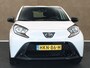 Toyota Aygo X 1.0 VVT-i MT Play - ORIGINEEL NEDERLANDSE AUTO - AIRCO - ACHTERUITRIJCAMERA - BLUETOOTH TELEFOONVOORBEREIDING - APPLE CARPLAY/ANDROID AUTO - CRUISE CONTROL ADAPTIEF