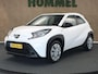 Toyota Aygo X 1.0 VVT-i MT Play - ORIGINEEL NEDERLANDSE AUTO - AIRCO - ACHTERUITRIJCAMERA - BLUETOOTH TELEFOONVOORBEREIDING - APPLE CARPLAY/ANDROID AUTO - CRUISE CONTROL ADAPTIEF