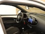 Toyota Aygo X 1.0 VVT-i MT Play - ORIGINEEL NEDERLANDSE AUTO - AIRCO - ACHTERUITRIJCAMERA - BLUETOOTH TELEFOONVOORBEREIDING - APPLE CARPLAY/ANDROID AUTO - CRUISE CONTROL ADAPTIEF