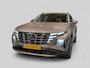 Hyundai Tucson 1.6 T-GDI PHEV 4WD - Stoel en Stuurverw - Adapt Cruise - Lane Ass - Keyless - CarPlay - Camera - Afn Trekhaak