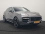 Porsche Cayenne Coupé 3.0 E-Hybrid PHEV | MY 2024 Facelift | Trekhaak Af Fabriek | Panodak | Luchtvering | Sportuitlaat | PDLS+ | Sport Chrono | InnoDrive Adaptive Cruise | SportDesign | Head up | Soft Close | 22"L.M | 360 Camera | Plug In Hybrid |