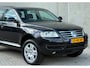Volkswagen Touareg 3.2 V6 2004 Zwart 4M|NAP|APK|YOUNGTIMER