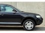 Volkswagen Touareg 3.2 V6 2004 Zwart 4M|NAP|APK|YOUNGTIMER