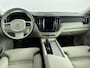 Volvo XC60 T6 Plug-in hybrid Plus Bright | Trekhaak | Panodak | 21 inch LM all season banden |PDC V+A + Camara |BLIS ||