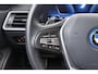 BMW 3-Serie Touring 320e Business Shadow Line NW-Model Curved-Scherm 17'LMV