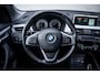 BMW X1 sDrive20i 192pk High Executive NL-auto|1e-eig.|Leder|Head-up|Elek-a.klep.|Dealer-onderhouden