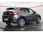BMW X2 sDrive20i Advantage | HUD | Navi Plus | Camera | 19” | Stoelverwarming