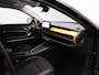 Jeep Avenger 1st Edition 54 kWh SOH 95% | Stoelverwarming | Camera | Parkeersensoren Voor en Achter | Apple Carplay/Android Auto