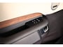 Land Rover Discovery 3.0 Si6 HSE Luxury / LED / Luchtvering / Meridian / Trekhaak