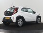 Toyota Aygo X 1.0 VVT-i MT Play | Cruise control | Carplay | Trekhaak | Airco | Camera | DAB | Lane assist | Lederen stuurwiel |