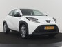 Toyota Aygo X 1.0 VVT-i MT Play | Cruise control | Carplay | Trekhaak | Airco | Camera | DAB | Lane assist | Lederen stuurwiel |