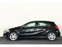 Mercedes-Benz A-klasse 180 / Bi-Xenon / Navi / Bluetooth / Camera