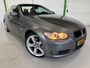 BMW 3-Serie 320I HIGH EXECUTIVE / Apple CarPlay/ 19 inch / Bluetooth / Lederen bekledig / NAP / 116367km / Onderhoudsboekjes en historie.