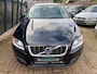 Volvo V70 2.5FT Momentum Automaat 230PK H.LEER / XENON / TREKHAAK