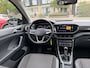 Volkswagen T-Cross 1.0 TSI Life Business Automaat/Stoel verwarming/Trekhaak/Camera.