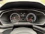 Volkswagen T-Cross 1.0 TSI Life Business Automaat/Stoel verwarming/Trekhaak/Camera.