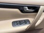 Volvo XC70 2.5 T Geartronic Comfort Line|Automaat|Nieuw APK|NAP|Leer|