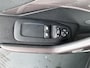 Peugeot 2008 1.2 PureTech Active Automaat - Navigatie - Glazen Panoramadak - Trekhaak