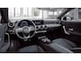 Mercedes-Benz A-klasse 180 Business Solution AMG | Night | Parkassistent | Sportstoelen | Stoelverwarming | Apple carplay |