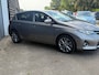 Toyota Auris 1.8 Hybrid Lease