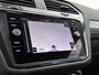 Volkswagen Tiguan 1.5 TSI Life Business | Trekhaak | Elektrische achterklep | Parkeersensoren V+A | Climatecontrol |
