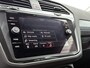 Volkswagen Tiguan 1.5 TSI Life Business | Trekhaak | Elektrische achterklep | Parkeersensoren V+A | Climatecontrol |