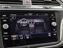 Volkswagen Tiguan 1.5 TSI Life Business | Trekhaak | Elektrische achterklep | Parkeersensoren V+A | Climatecontrol |