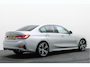 BMW 3-Serie 320i Executive Edition Leder/Stof, Virtual, Cruise, Apple Carplay, LED, Climate, PDC, 19''